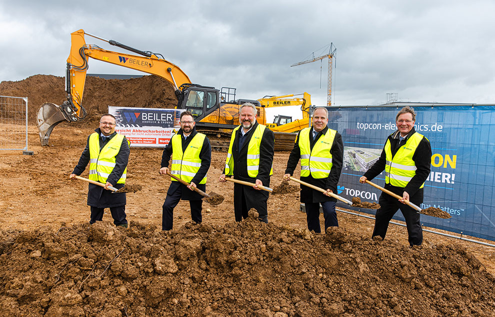 Groundbreaking ceremony for the new Geisenheim manufacturing facility